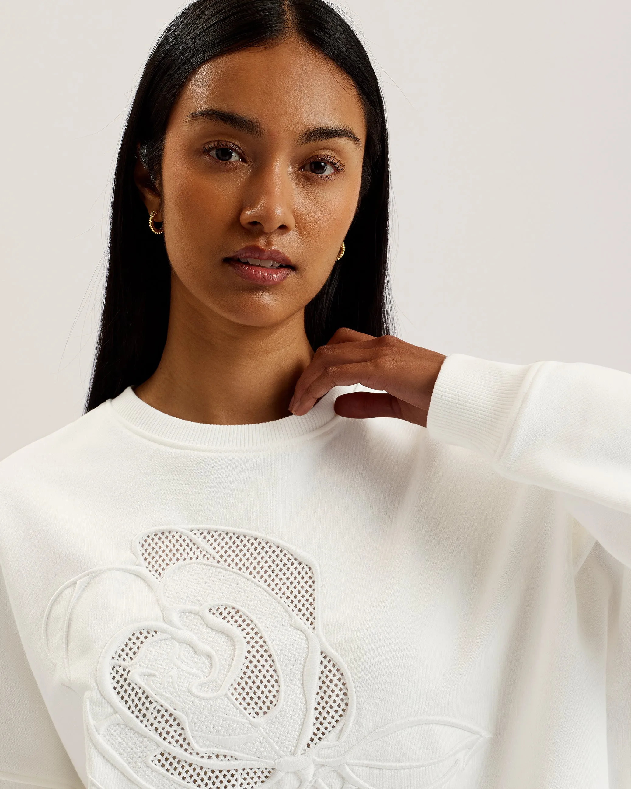 Lotiss Embroidered Burnout Graphic Sweatshirt Ivory