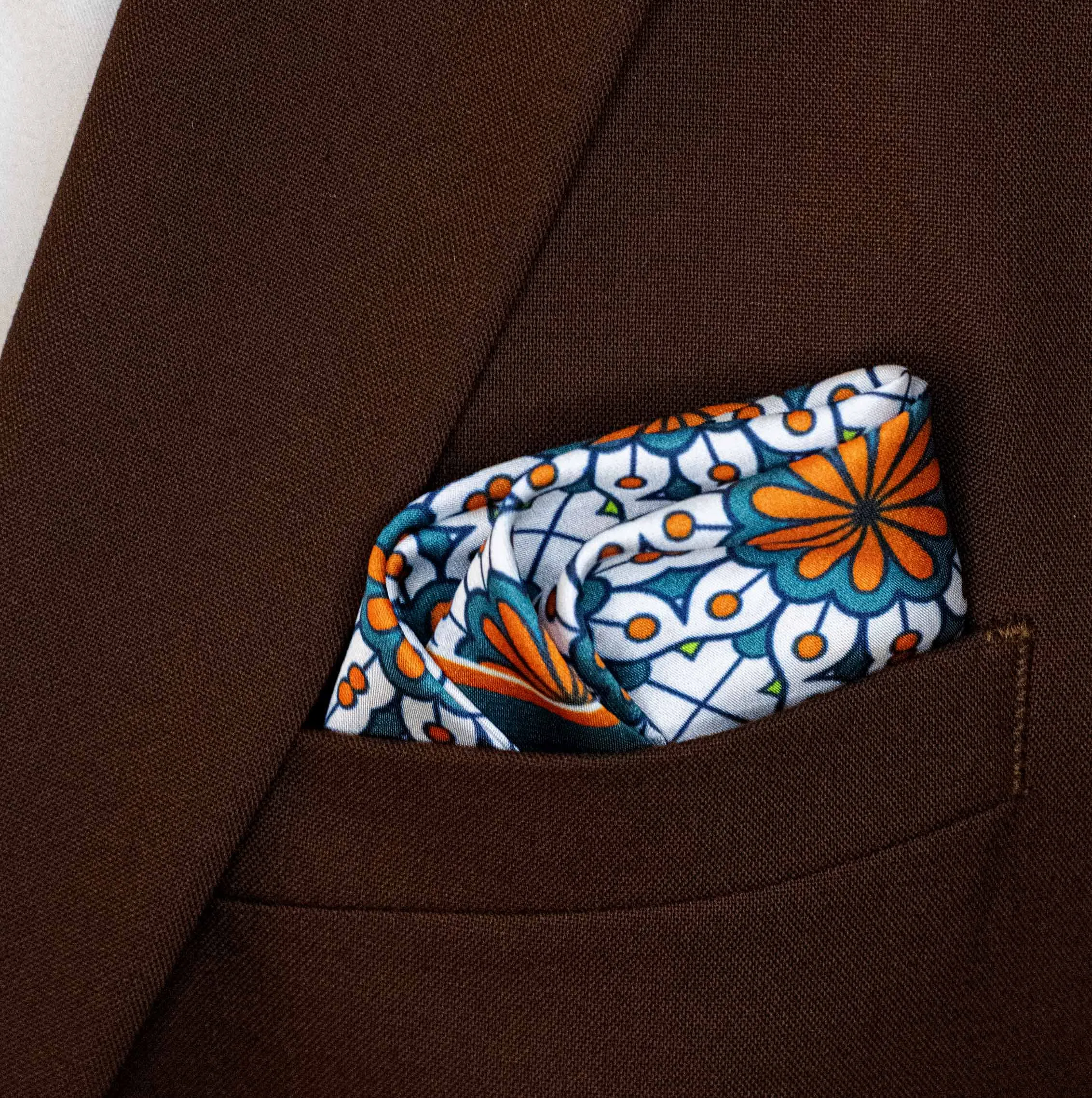 MEXICAN FLORAL LOOP – SILK POCKET SQUARES