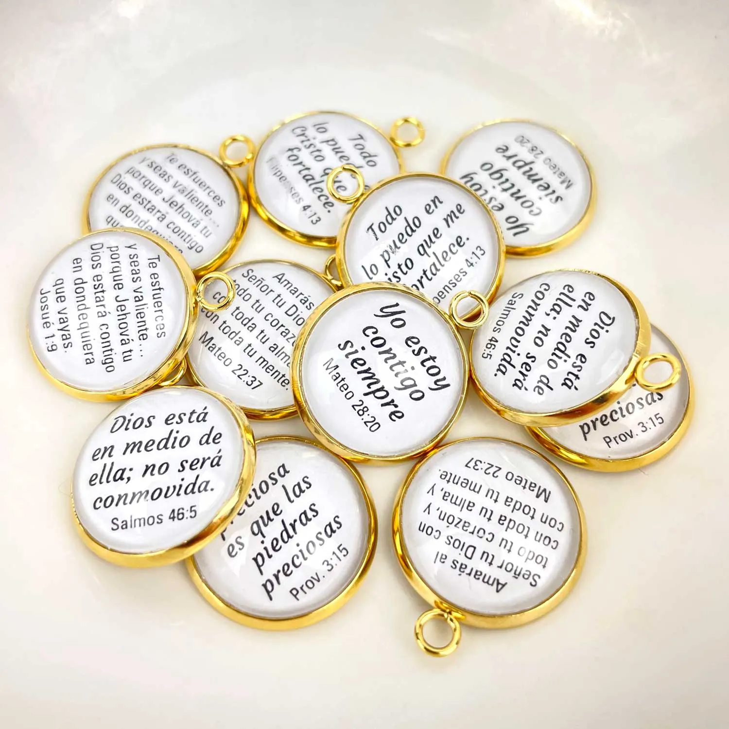 Spanish Scripture Charms – Set of 6 Religious Charms for Jewelry Making – 16 or 20mm, Silver, Gold – Bulk Christian Jewelry Charms